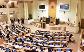 Парламент Грузії проголосував проти законопроєкту про «іноагентів»