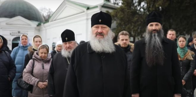 Монахи УПЦ МП не намерены покидать Киево-Печерскую Лавру
