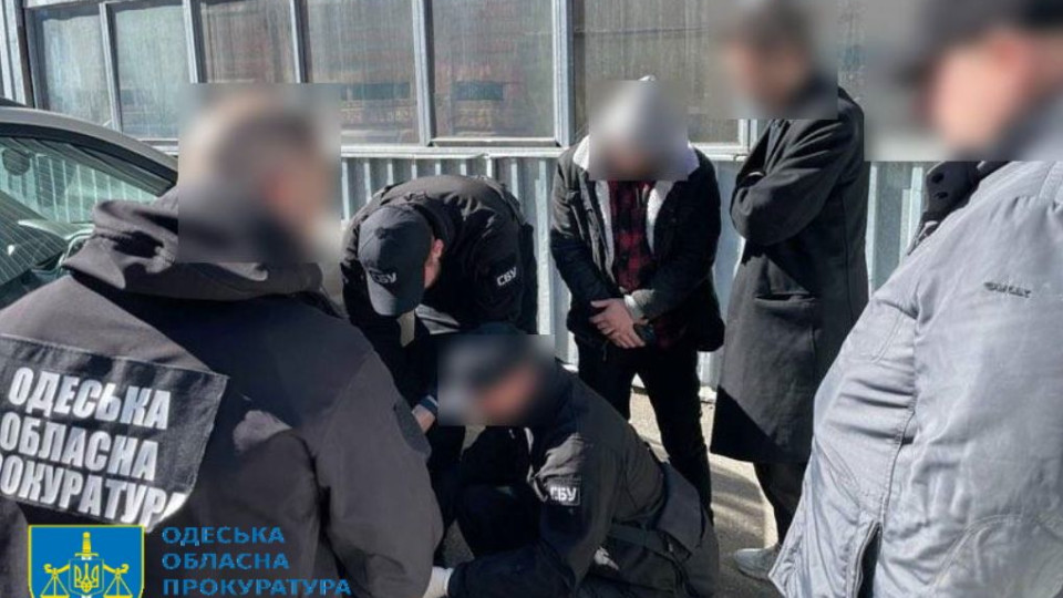 «Зарабатывал» на растаможке товаров: в Одесской области на взятке погорел таможенник