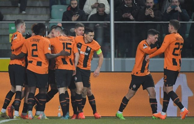 «Фейеноорд» – «Шахтер»: где смотреть матч 1/8 финала Лиги Европы