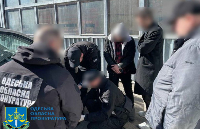 «Зарабатывал» на растаможке товаров: в Одесской области на взятке погорел таможенник