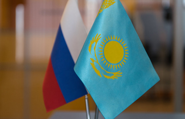 РФ намагається обійти санкції через Казахстан, — ЗМІ