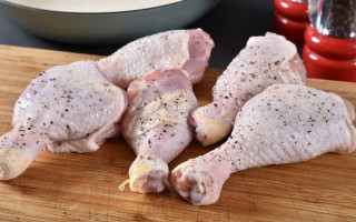 В Україну завезли небезпечну для здоров'я курятину