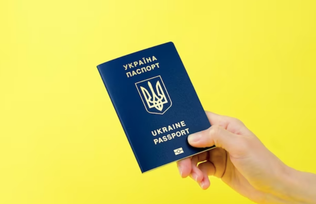 Як отримати із України виготовлені паспортні документи для видачі до відокремлених підрозділів «Паспортний сервіс» за кордоном