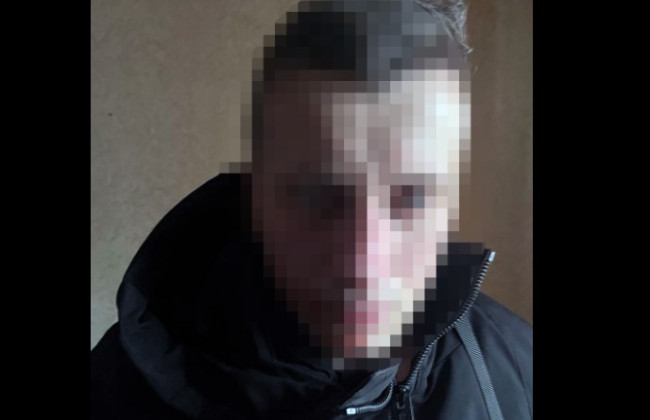 Представлялся военным, чтобы втереться в доверие к жертвам: в Киеве разоблачили продавца несуществующей сельхозтехники