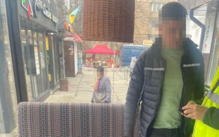 $2 000 хабаря за кафе – «пункт незламності»: у столиці затримали директора парку