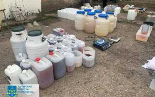 Облаштували нарколабораторію в приміщенні ферми: на Запоріжжі викрито наркобізнес