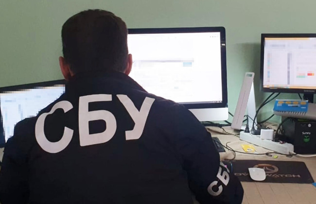 Дискредитація українських військових і заклики до дезертирства: на Хмельниччині ліквідували прокремлівську ботоферму