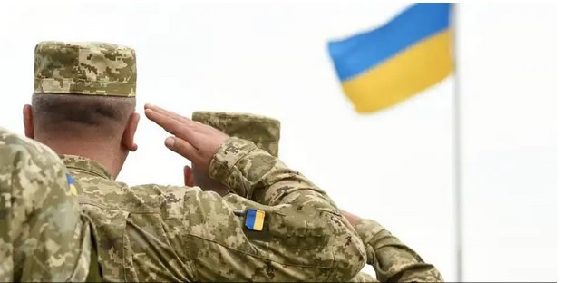 Раде предлагают увольнять срочников со службы во время действия военного положения