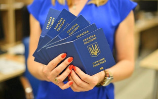 Де українці в Німеччині можуть оформити закордонний паспорт: адреси