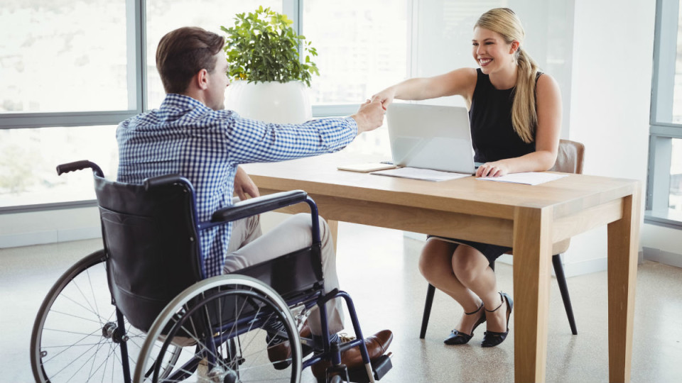 Раді рекомендували ухвалити доопрацьований законопроєкт щодо забезпечення прав осіб з інвалідністю на працю