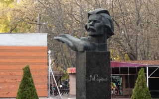 В Одессе снесут памятник Максиму Горькому