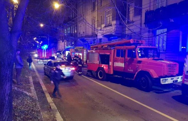 У Львові засудили киянина та одесита за підрив кабінету косметології