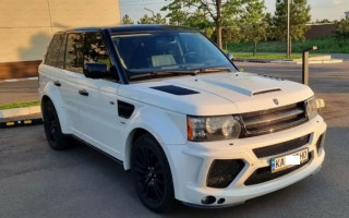 В Киеве заметили эксклюзивный Range Rover Sport от элитного ателье Mansory, фото