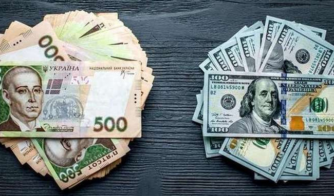 Передумов для «просідання» гривні наразі немає, – Комітет з питань фінансів