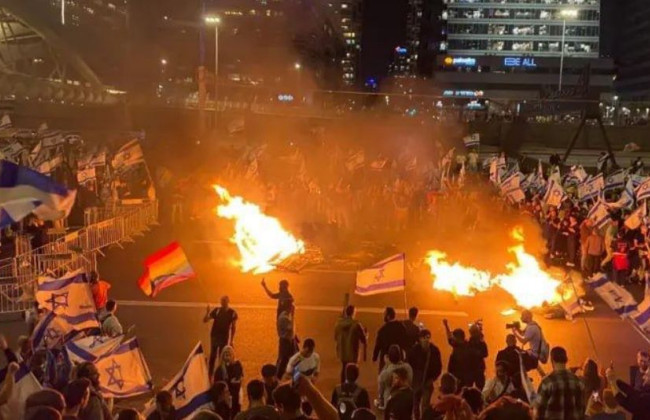 Закликав зупинити судову реформу: в Ізраїлі спалахнули протести після звільнення міністра оборони, відео