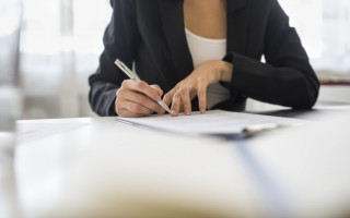 Считается ли членом семьи субъекта декларирования бывший супруг, если брак был прекращен в отчетном периоде