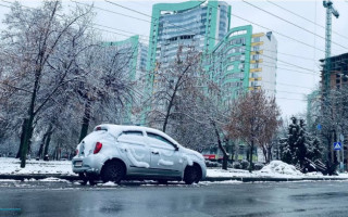 В 12 областях Украины начались отключения света из-за погодных условий