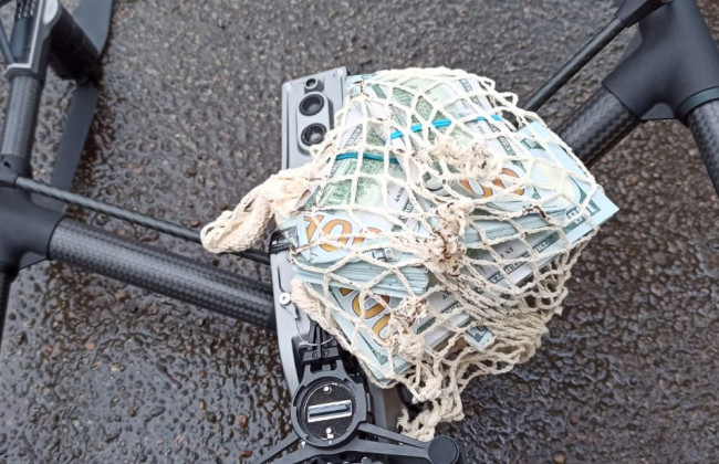 Шахраї за допомогою дрона викрадали гроші під час «обміну валют» в різних областях України, відео