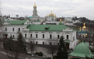 УПЦ МП не хочет покидать Лавру и планирует судиться