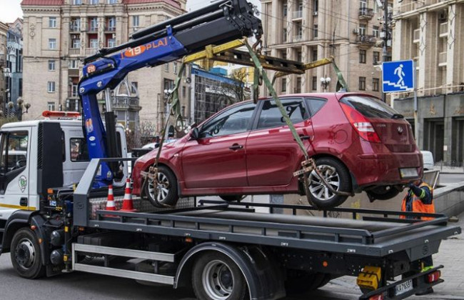 «Евакуацію авто перетворили на власний бізнес-проект», - у Раді зареєстрували законопроект проти зловживань посадовців виконкомів місцевих рад