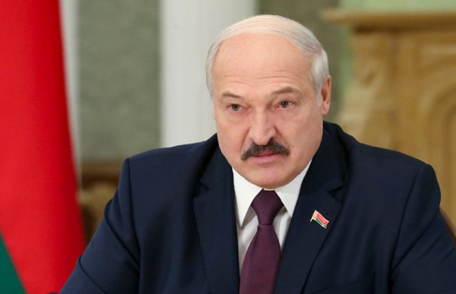 Лукашенко заявил, что готов попросить у Путина и стратегическое ядерное оружие