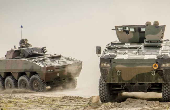 Україна замовила 100 польських БТР Rosomak: деталі угоди