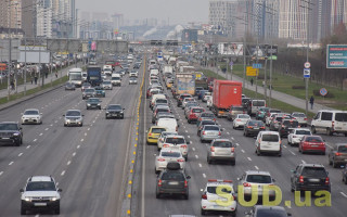 В Киеве на ряде улиц разрешили движение со скоростью до 80 км/ч: список