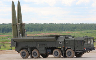 В ЕС призвали Беларусь не размещать у себя ядерное оружие россии