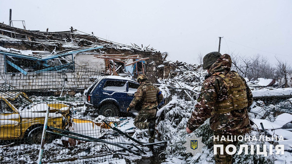 Улицы Авдеевки вымерли: в МВД рассказали об ужасной ситуации в городе, фото