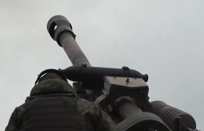 Залужний показав, як британська гаубиця L119 знищує окупантів: відео