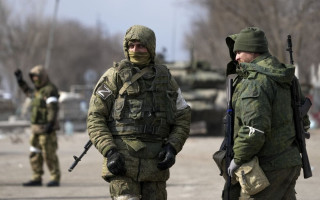 Окупанти скидають гранати з розвідувальних дронів на Херсонщині, — Гуменюк