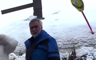 Валерий Меладзе в Куршавеле начал сбегать, когда у него спросили о бомбежке россией украинских городов: видео