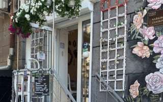 Предприятия должны уведомлять потребителей о языках, которыми предоставляют услуги: в Раде зарегистрировали законопроект