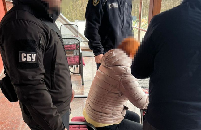 Завладели более 2 млн грн: подозреваются работники медучреждения из Закарпатья