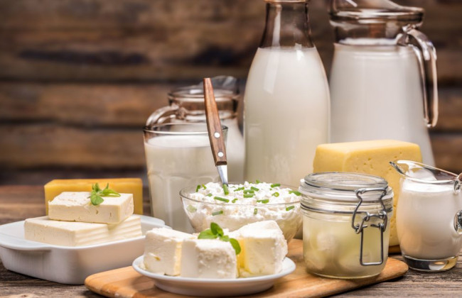 Раді пропонують вдвічі знизити ПДВ на молоко та молокопродукти