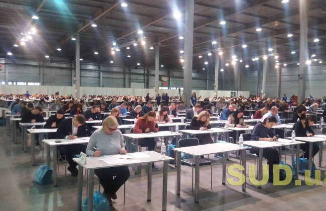 Добір нових суддів відбудеться не раніше весни 2024 року: які строки передбачає антикорупційна програма ДСА