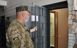 Раді рекомендують підтримати законопроект щодо запровадження платних послуг у СІЗО