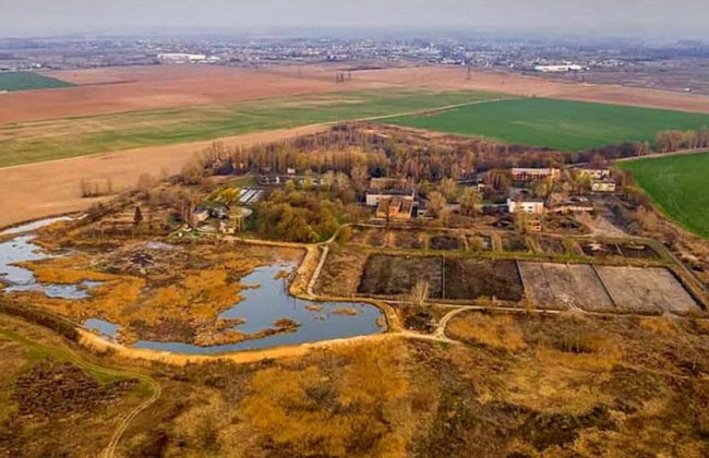 Загрязнение территории Киевщины: должностному лицу одного из коммунальных предприятий сообщили о подозрении