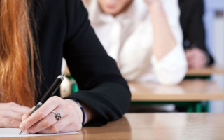 Как сдать Единый государственный квалификационный экзамен за пределами Украины