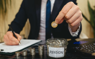 Раде рекомендовали принять законопроект относительно источников оплаты услуг по доставке пенсий и выплаты пособия на погребение
