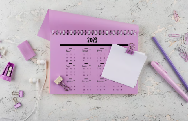 Каков порядок представления отчетности, если последний день срока подачи налоговой декларации приходится на выходной или праздничный день