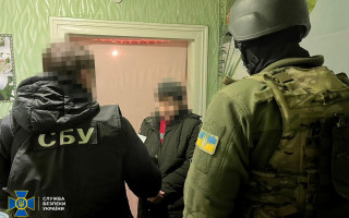 Корректировала огонь россиян по школам и детсадам: в Донецкой области задержали вражескую информаторку