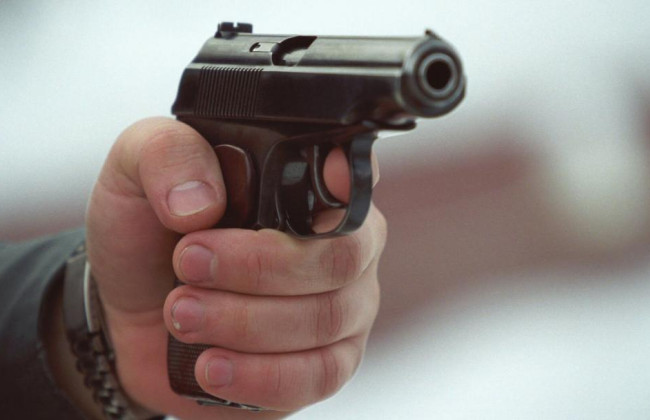 В Москве вооруженный мужчина пытался прорваться на территорию Минобороны рф