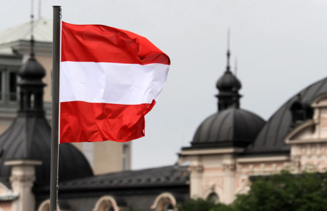 Австрія продовжила дію посвідчень для українських біженців