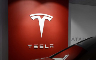 Tesla построит в Шанхае завод по производству аккумуляторов, увеличив инвестиции в Китай