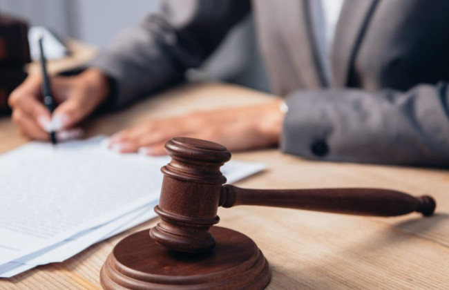 Верховная Рада приняла изменения в закон об исполнительном производстве и запретила законом совершение исполнительных надписей на кредитных договорах