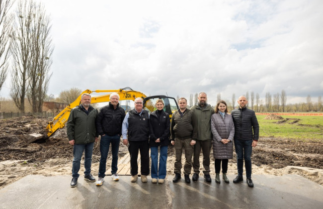 Меценат Говард Баффет приїхав у Бучу будувати фабрику-кухню для школярів