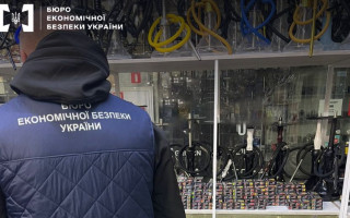 БЭБ изъяло табачные изделия для кальянов и электронные сигареты на 6 млн грн