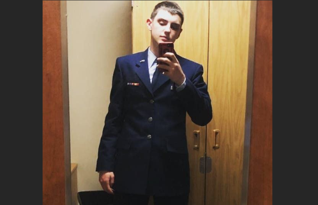 Секретні документи Пентагону міг злити до мережі 21-річний нацгвардієць ВПС США Джек Тейшейра, — The New York Times